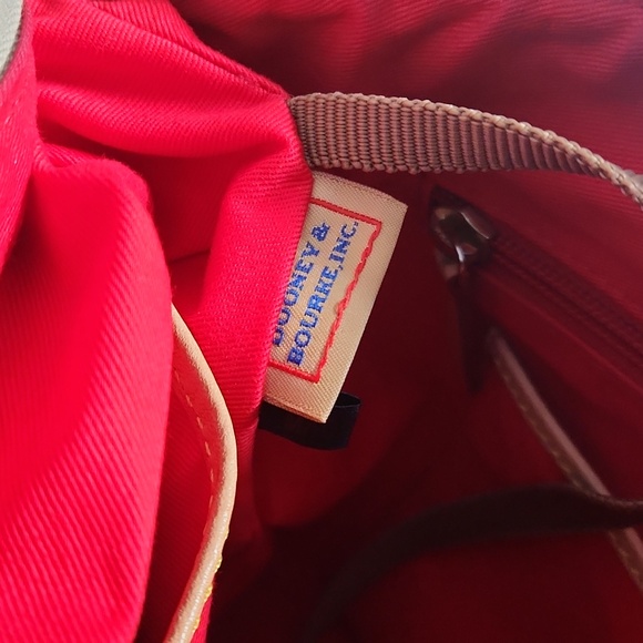 Beautiful Dooney & Bourke Red Geranium Leather Satchel, Key Ring, Wallet Set ♥️ - Picture 12 of 17